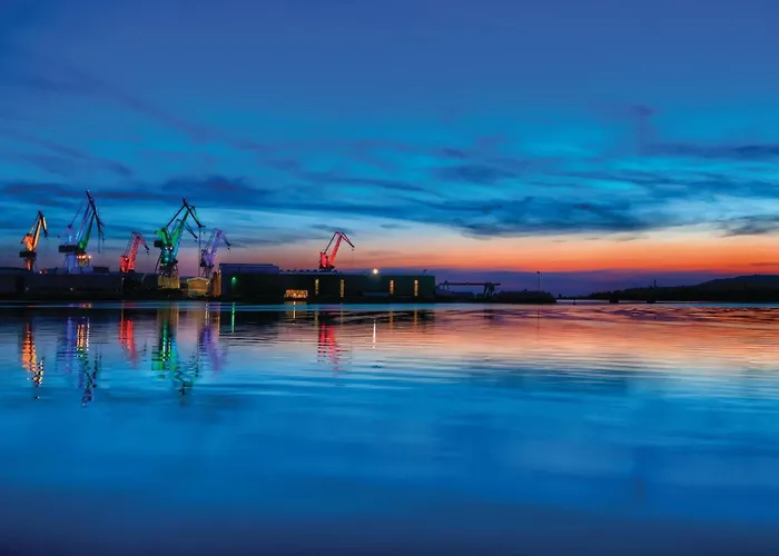 דירה Lovely In With Wifi